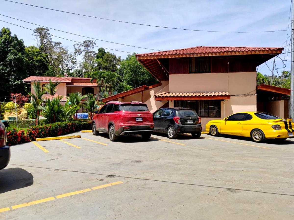 Bungalows Malu Cahuita Exterior photo